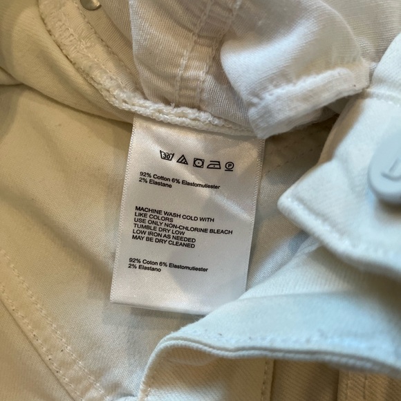 Script Cropped Pants - Picture 5 of 6